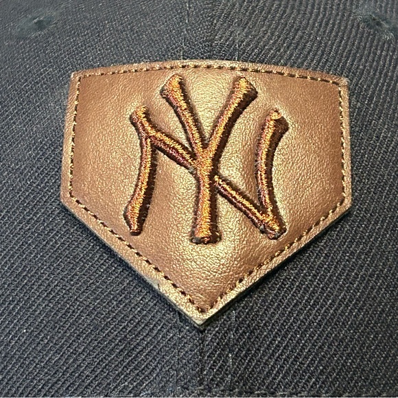 New York Yankees Cap NWOT - Picture 2 of 10